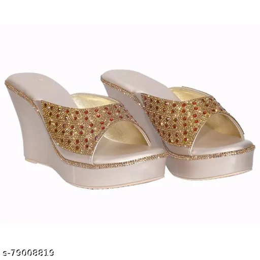 Party Wear Ladies Canvas Low Heel Sandal, Golden at Rs 599/pair in Mumbai